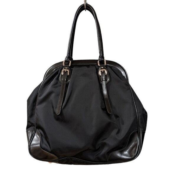 PRADA Black Triangle Enamel Logo Seal Black Tessuto nylon Shoulder Bag Authentic - Picture 2 of 12